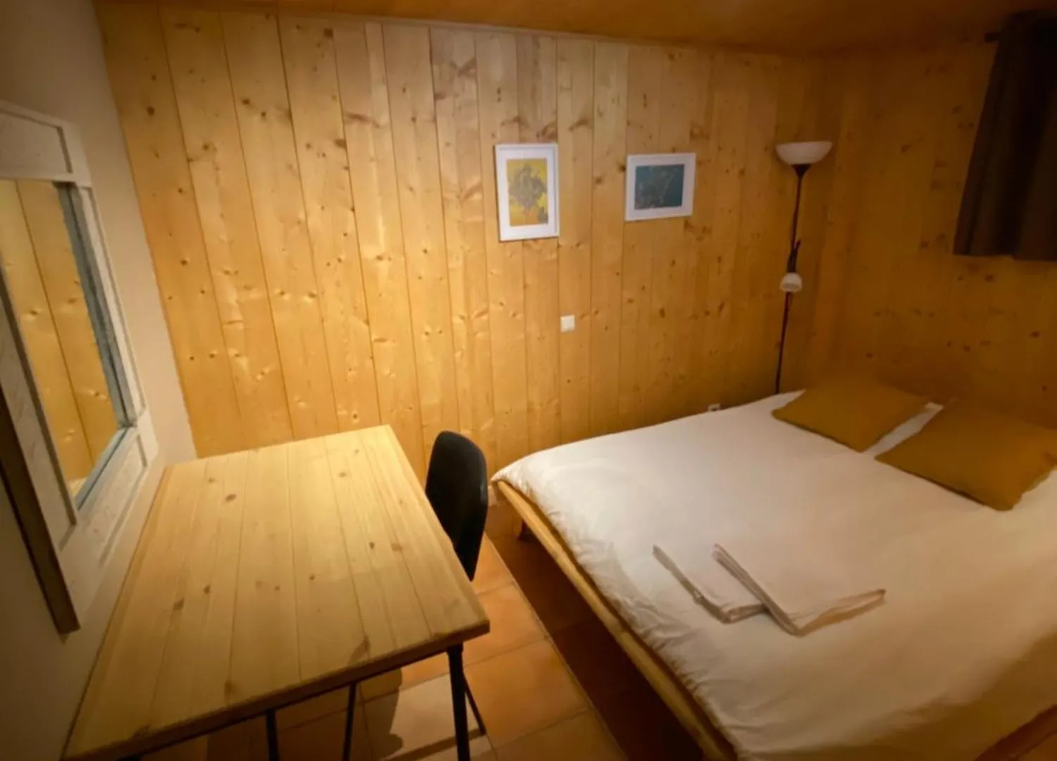 Charming Chalet In Passy Francia